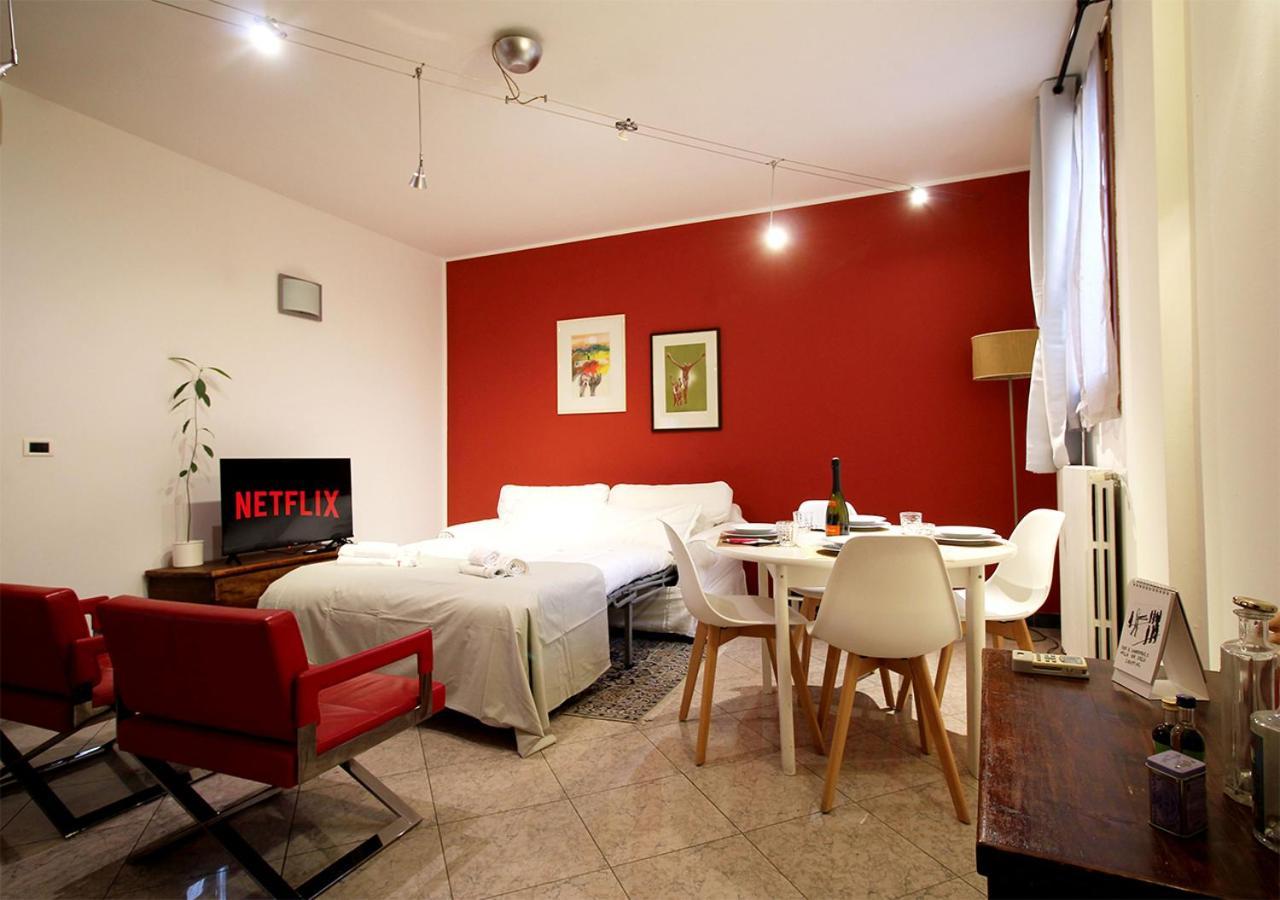 Cozy Apartment In The Heart Of Bologna Esterno foto