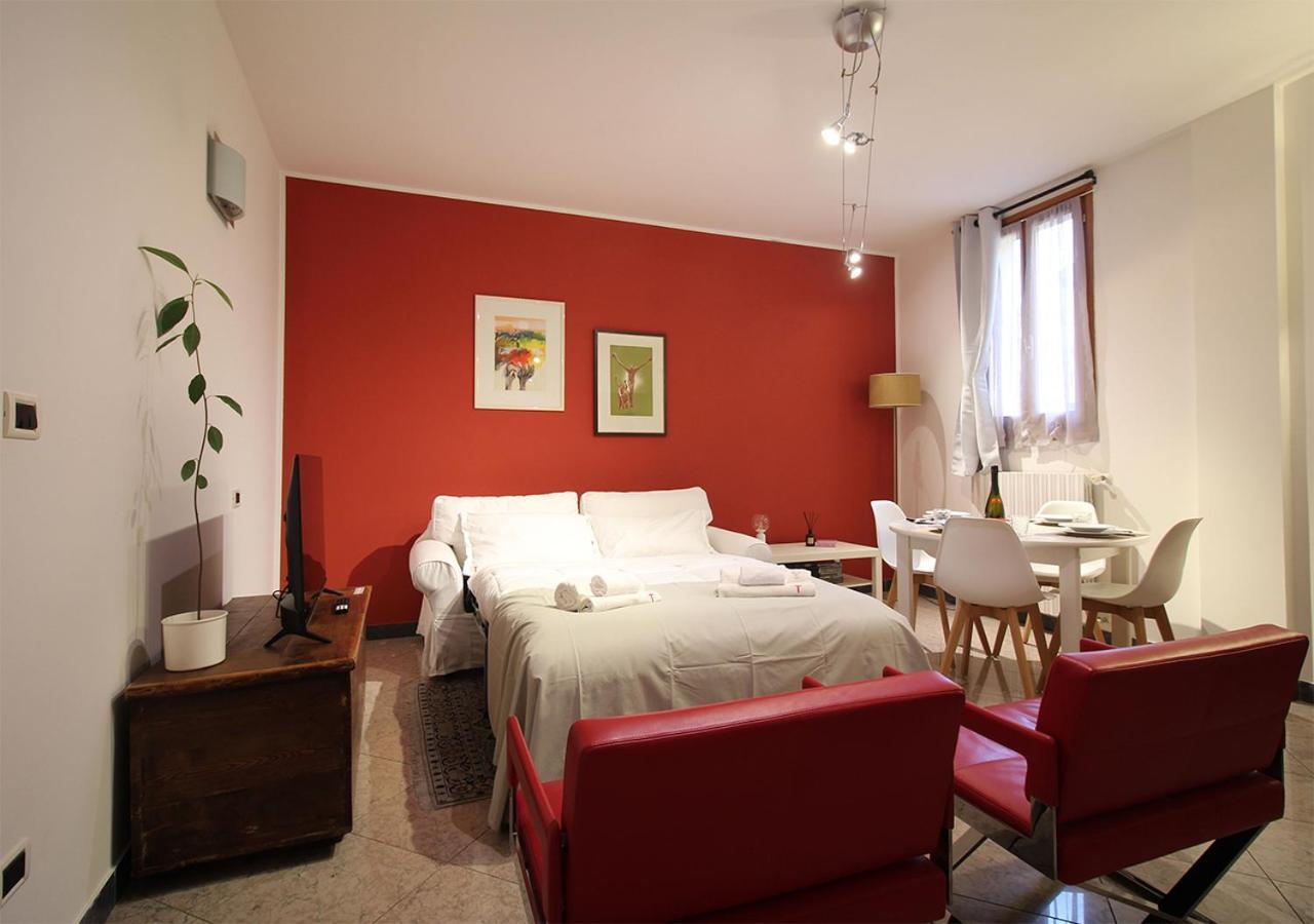 Cozy Apartment In The Heart Of Bologna Esterno foto