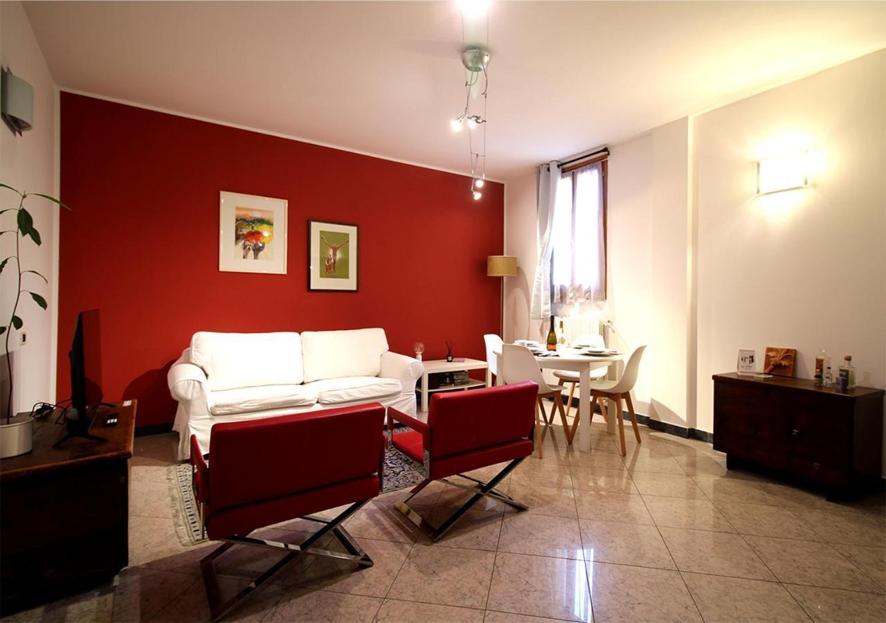 Cozy Apartment In The Heart Of Bologna Esterno foto