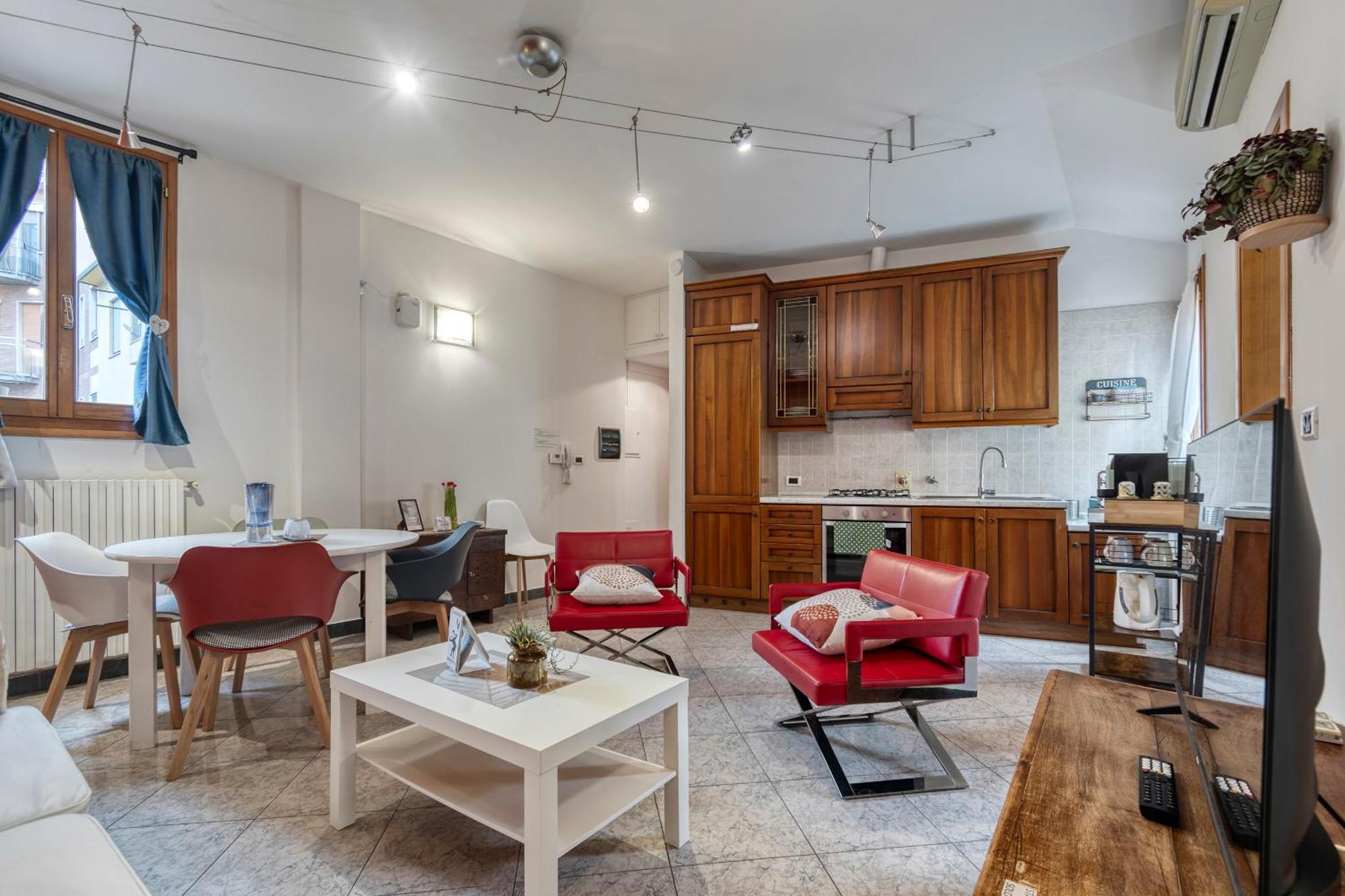 Cozy Apartment In The Heart Of Bologna Esterno foto