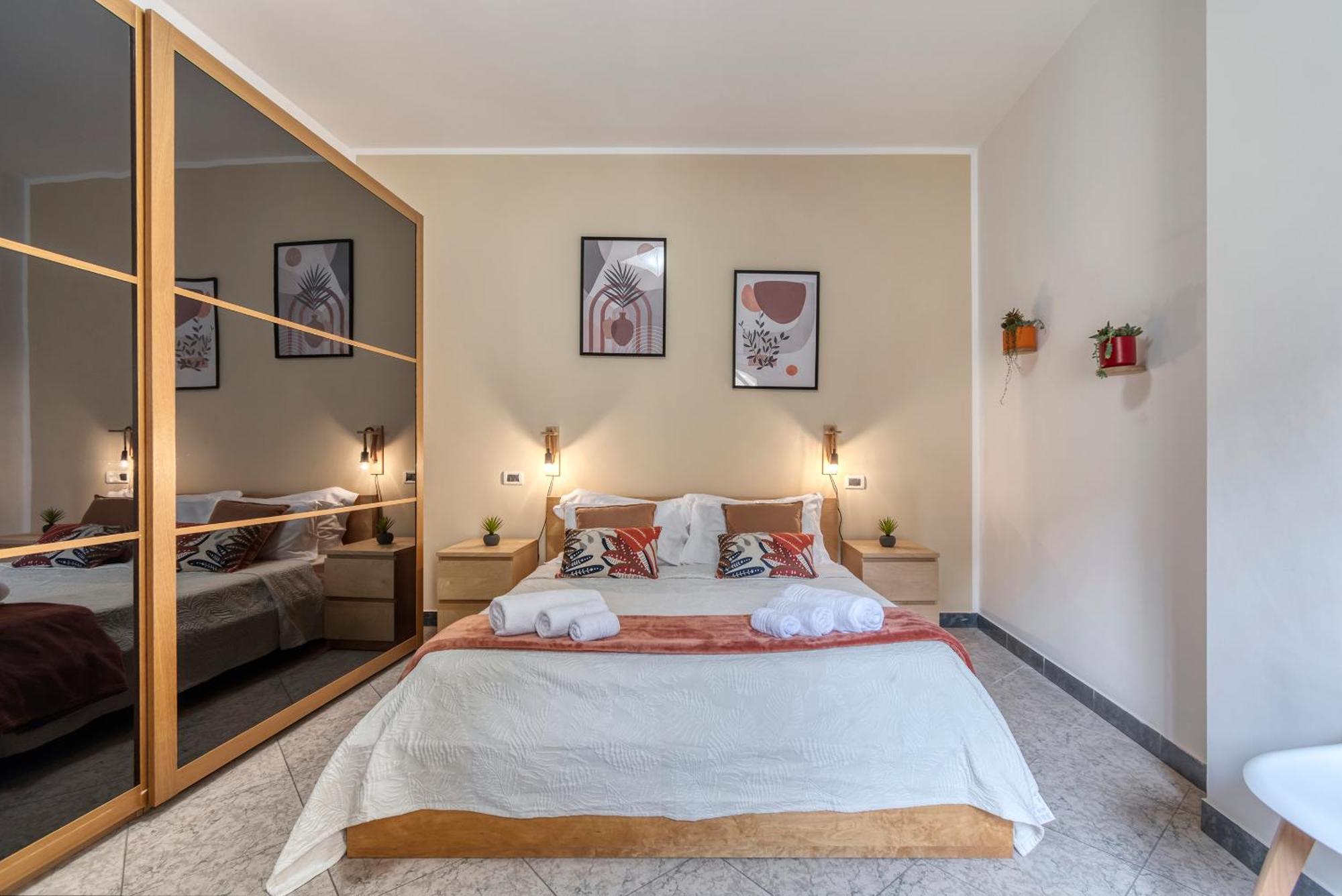 Cozy Apartment In The Heart Of Bologna Esterno foto