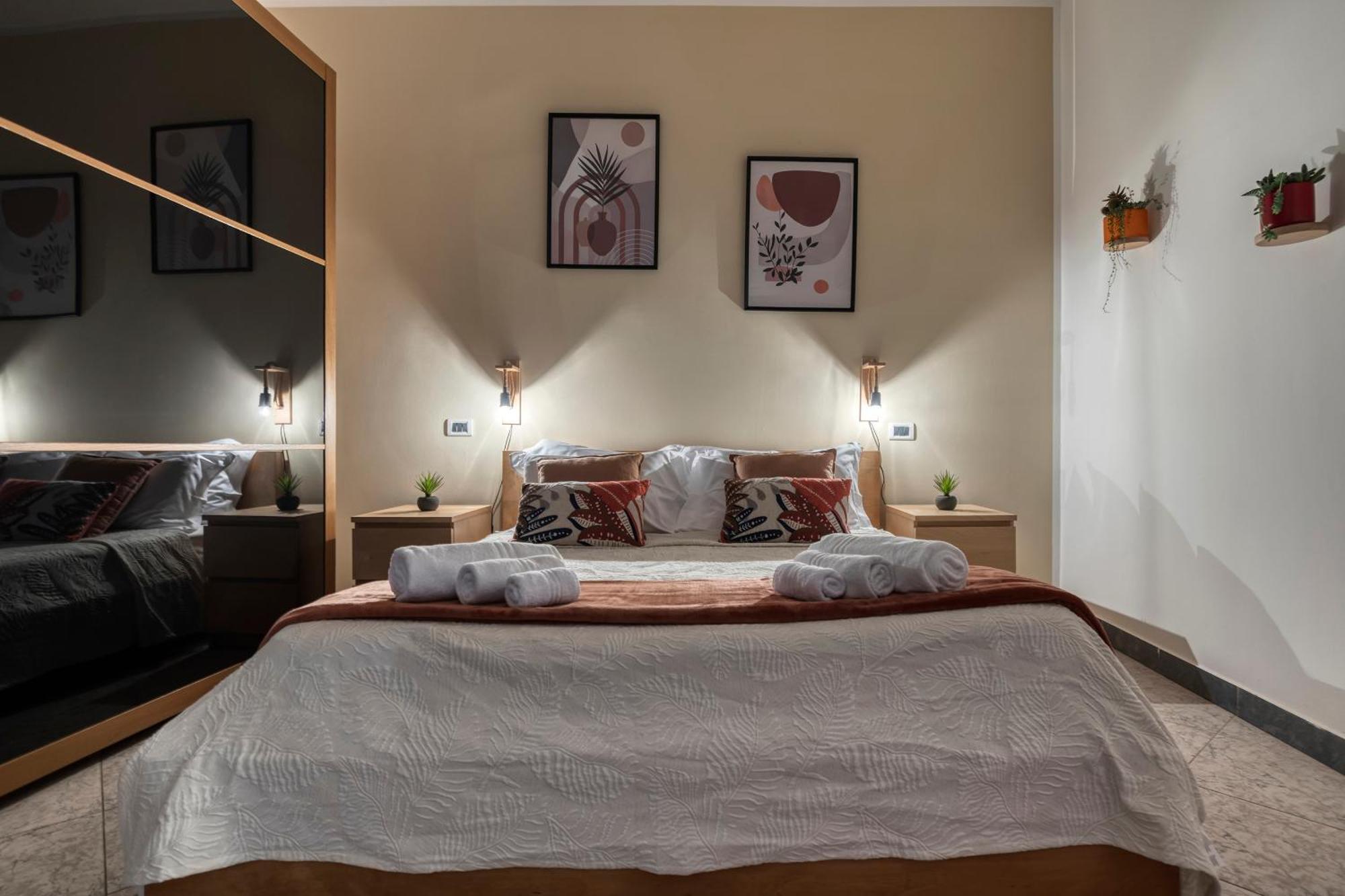 Cozy Apartment In The Heart Of Bologna Esterno foto